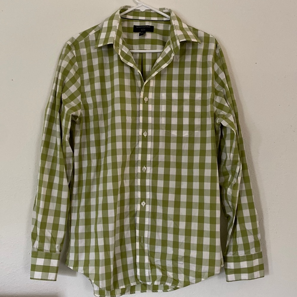 Banana Republic slim fit dress shirt, checkered green size Medium